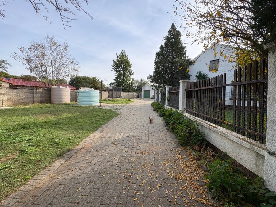 4 Bedroom Property for Sale in Riebeeckstad Free State